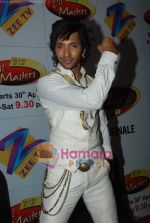 Terrence Lewis at the grand finale of Dance India Dance in Andheri Sports Complex on 23rd April 2010 (2).JPG